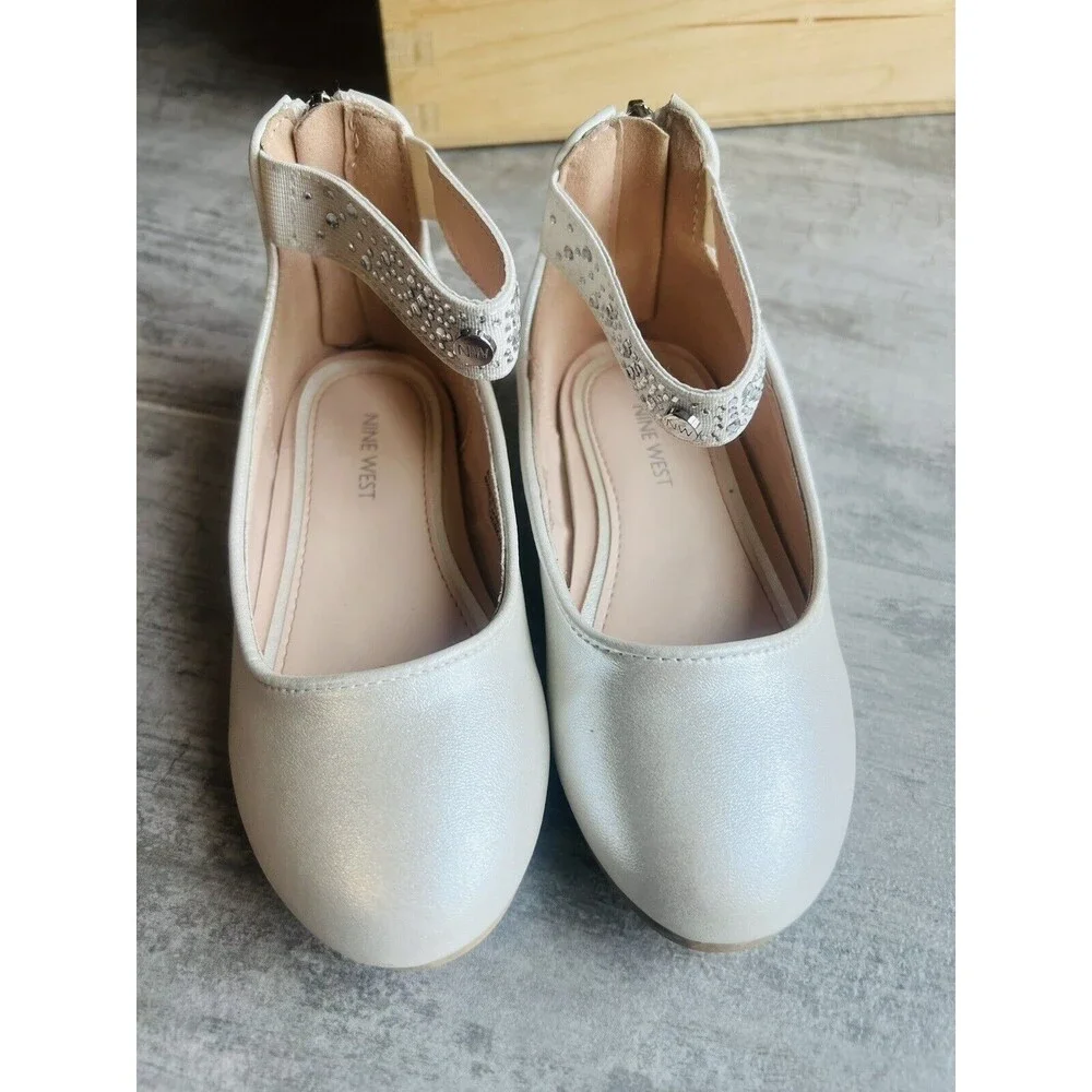 NINE WEST Toddler Girls LIL ELLE Ballet Flat White Metallic Peal Rhinestone 9